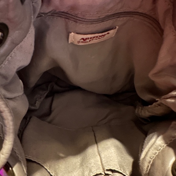 ♦️Gray Purse♦️ - Picture 3 of 8